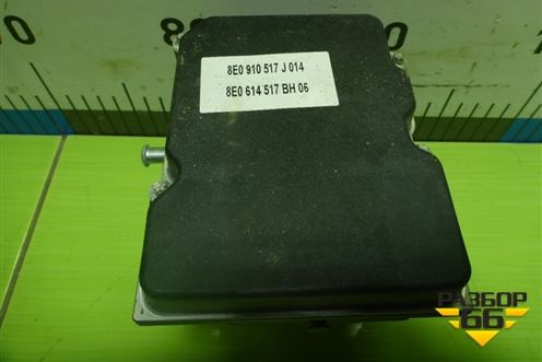 Блок ABS (8E0910517J) для Audi A4 (В7) с 2004-2009г (А4)