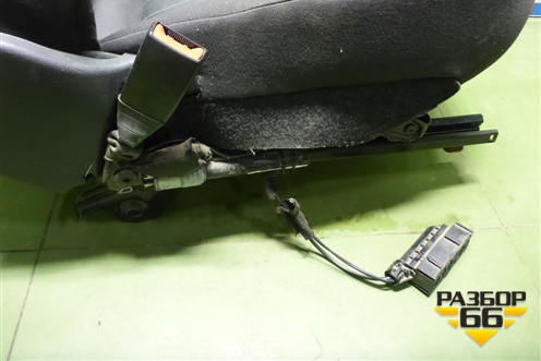 Сиденья комплект (3-х дверный кузов, без AIR BAG,без обогрева) для Opel Corsa D с 2006-2014г (Корса Д)