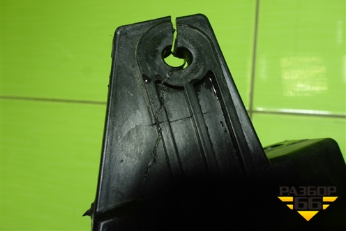 Кронштейн решетки радиатора (5509020XKZ0YA) для Haval M6 с 2021г (М6)