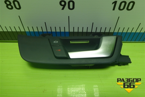 Ручка внутренняя двери передней правой (правый руль) (8E2837020) для Audi A4 (В7) с 2004-2009г (А4)