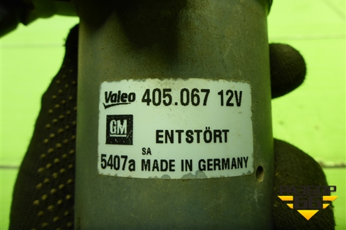 Моторчик стеклоочистителя передний (13182340) для Opel Corsa D с 2006-2014г (Корса Д)