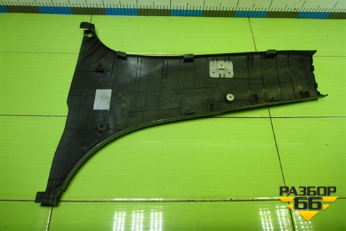 Обшивка стойки центральная нижняя правая (858451R000) для Hyundai Solaris с 2010-2016г (Солярис)