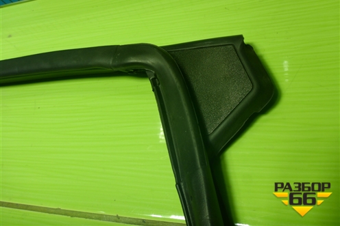 Уплотнитель двери задней правой (на дверь) (J686207120) для Chery Tiggo 4 Pro с 2020г (Тиго 4 Про)