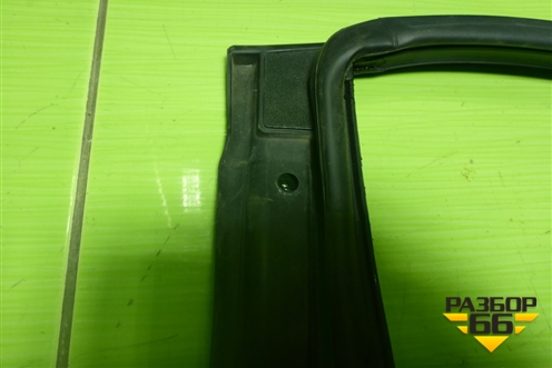 Уплотнитель двери задней правой (на дверь) (J686207120) для Chery Tiggo 4 Pro с 2020г (Тиго 4 Про)