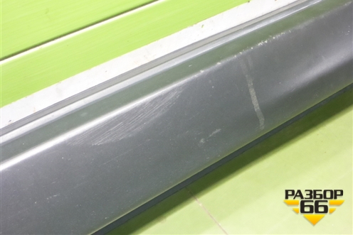 Накладка на порог наружная правая (6512A388ZZ02) для Mitsubishi ASX с 2010г (АСХ)