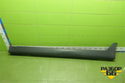 Накладка на порог наружная левая (877532S000) для Hyundai ix 35 с 2010г (Ай икс 35)