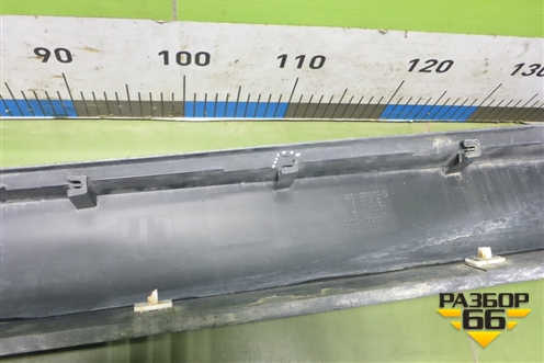 Накладка на порог наружная левая (877532S000) для Hyundai ix 35 с 2010г (Ай икс 35)