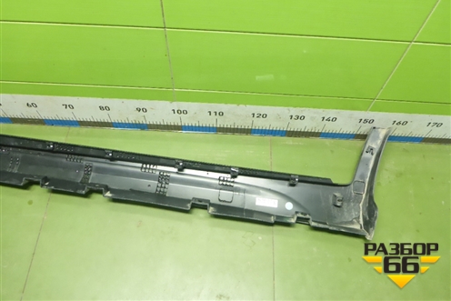 Накладка на порог наружная правая (01862742) для Geely Atlas с 2016-2022г (Атлас)