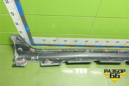 Накладка на порог наружная левая (X-Line) (87753H0500) для Kia Rio с 2017г (Рио 4)