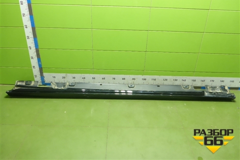 Накладка на порог наружная правая (AMG) (A2136909801) для Mercedes Benz E-Klass W213 с 2016г (Е)