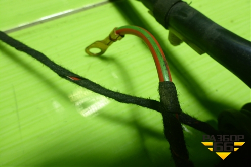 Проводка подкапотная (на вентилятор) (4F2971284D) для Audi A6 (C6) с 2004-2011г (А6)