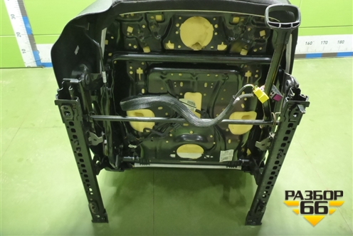 Сиденья комплект (лифтбек, AIR BAG передние, подогрев) для Skoda Octavia (A7) с 2013г (Октавия)