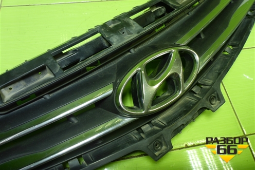 Решетка радиатора (после 2014г) (863514L500) для Hyundai Solaris с 2010-2016г (Солярис)