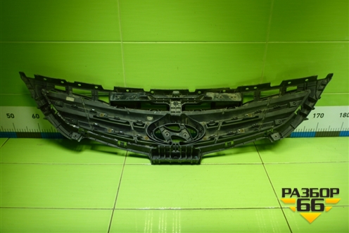 Решетка радиатора (после 2014г) (863514L500) для Hyundai Solaris с 2010-2016г (Солярис)