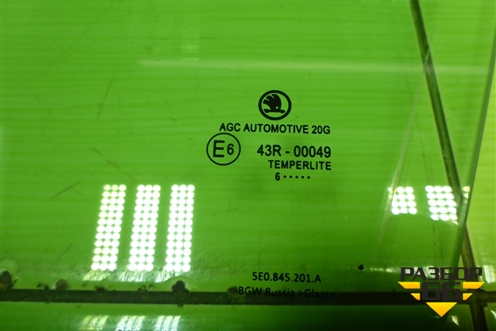 Стекло двери передней левой (5E0845201A) для Skoda Octavia (A7) с 2013г (Октавия)