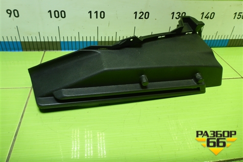 Держатель задней полки левый (лифтбек) (5E5867761) для Skoda Octavia (A7) с 2013г (Октавия)