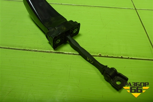 Ограничитель двери передней правой (5E0837249) для Skoda Octavia (A7) с 2013г (Октавия)