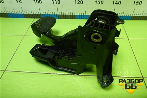 Педаль тормоза для Skoda Octavia (A7) с 2013г (Октавия)