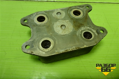 Радиатор масляный (04E117021K) для Skoda Octavia (A7) с 2013г (Октавия)