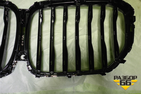Решетка радиатора (новая) (7454888) для BMW X5 G05 с 2018г (Х5 Г05)