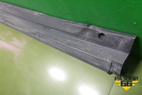 Накладка на порог наружная левая (7586042030) для Toyota Rav-4 с 2018г (Рав 4)