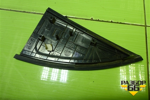 Накладка двери задней правой уголок (96604558) для Chevrolet Lanos с 2004г (Ланос)