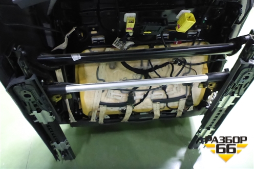 Сиденья комплект (AIR BAG подогрев) для Volkswagen Touareg c 2002-2010г (Туарег)