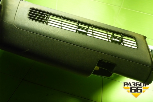 Обшивка багажника левая (7L6867037) для Volkswagen Touareg c 2002-2010г (Туарег)