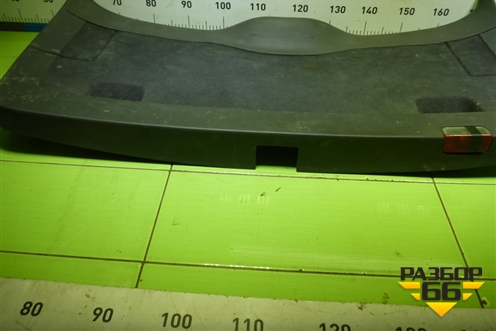 Обшивка двери багажника (7L6867605) для Volkswagen Touareg c 2002-2010г (Туарег)