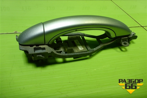 Ручка наружная двери задней правой (7L0839886A) для Volkswagen Touareg c 2002-2010г (Туарег)