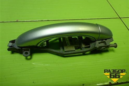 Ручка наружная двери задней правой (7L0839886A) для Volkswagen Touareg c 2002-2010г (Туарег)