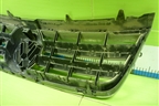 Решетка радиатора (7L6853651A) для Volkswagen Touareg c 2002-2010г (Туарег)