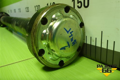 Вал карданный передний (7L6521101E) для Volkswagen Touareg c 2002-2010г (Туарег)