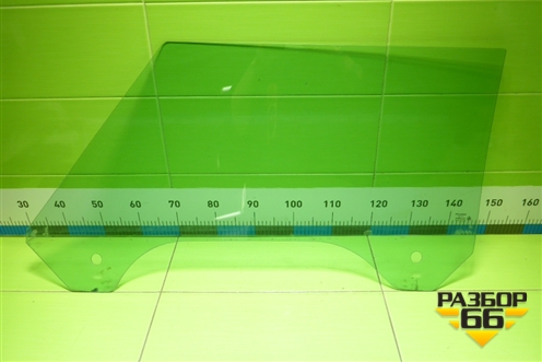 Стекло двери передней правой (3-х дверный кузов не оригинал) для Mini Cooper R50/52/53 (Купер)