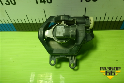 Фара противотуманная левая для Toyota Rav-4 с 2018г (Рав 4)