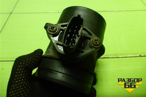 Датчик массового расхода воздуха (074906461B) для Volkswagen Touareg c 2002-2010г (Туарег)