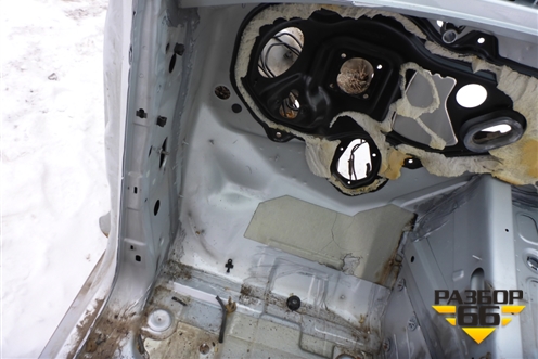 Лонжерон передний левый для Volkswagen Touareg c 2002-2010г (Туарег)