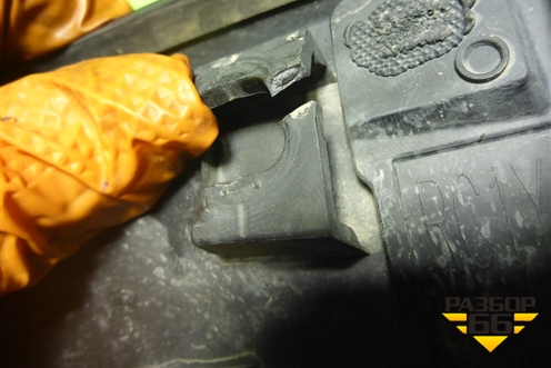 Накладка двери задней правой (KB7W51RC1) для Mazda CX 5 с 2017г (СХ5)