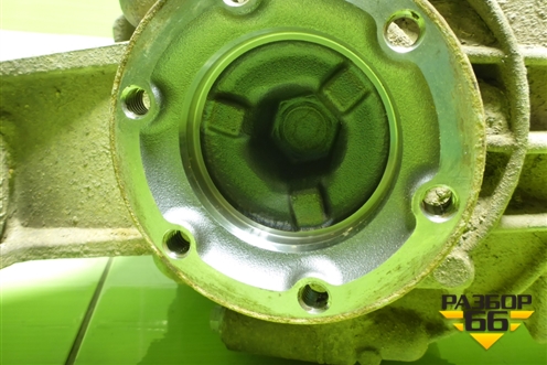 Редуктор заднего моста (4460310019) для Volkswagen Touareg c 2002-2010г (Туарег)