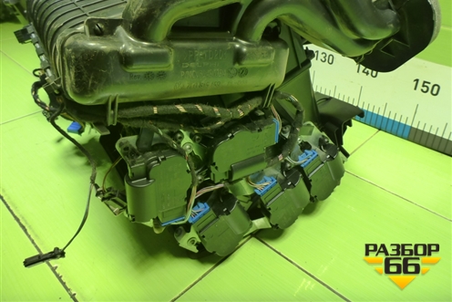 Корпус отопителя (7L0820005EA) для Volkswagen Touareg c 2002-2010г (Туарег)