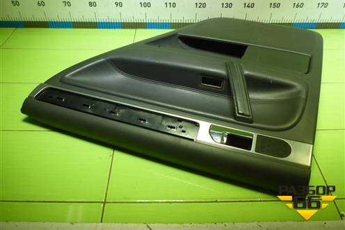 Обшивка двери задней правой под электрику (7L6867212BR) для Volkswagen Touareg c 2002-2010г (Туарег)