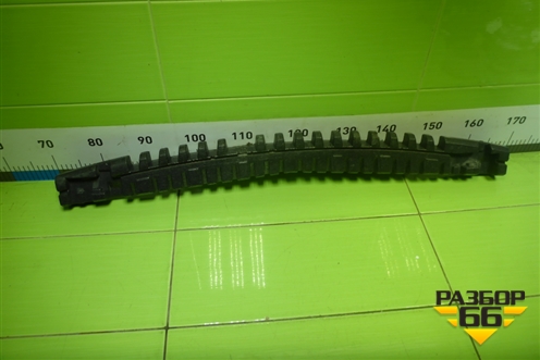 Наполнитель заднего бампера (7L6807252) для Volkswagen Touareg c 2002-2010г (Туарег)