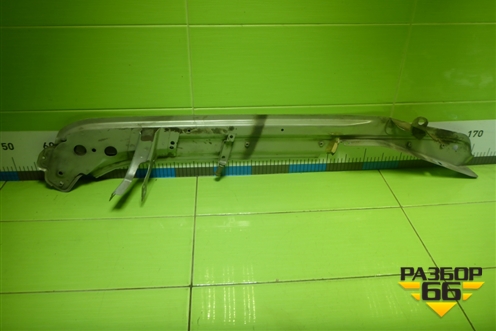 Кронштейн переднего крыла левый (7L6805175D) для Volkswagen Touareg c 2002-2010г (Туарег)