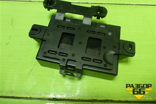 Блок управления парктроником (7L0919283F) для Volkswagen Touareg c 2002-2010г (Туарег)