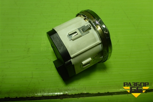 Переключатель блокировки дифференциала (7L6941435R) для Volkswagen Touareg c 2002-2010г (Туарег)