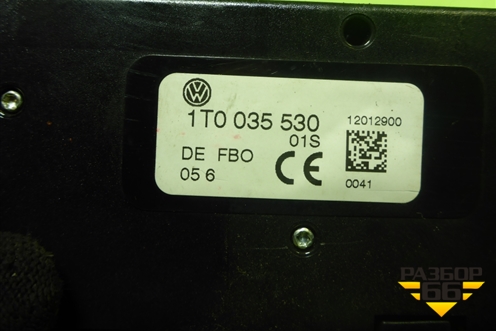 Антенна электрическая (усилитель) (1T0035530) для Volkswagen Touareg c 2002-2010г (Туарег)