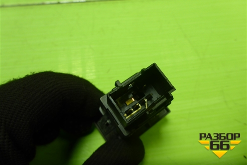 Кнопка (отключения парктроника) (7L6919281A) для Volkswagen Touareg c 2002-2010г (Туарег)