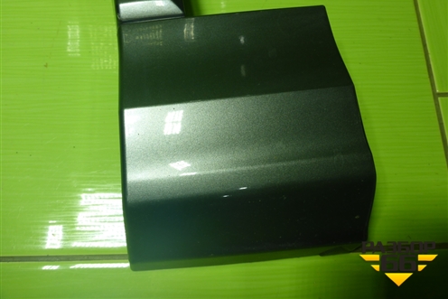 Накладка переднего крыла левого (4M0853717K) для Audi Q7 c 2015г (Ку 7)