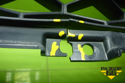 Решетка в передний бампер центральная (после 2022г) (8450041598) для VAZ Vesta/Веста с 2015г