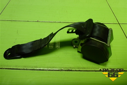 Ремень безопасности задний правый для Nissan Terrano с 2014г (Терано)